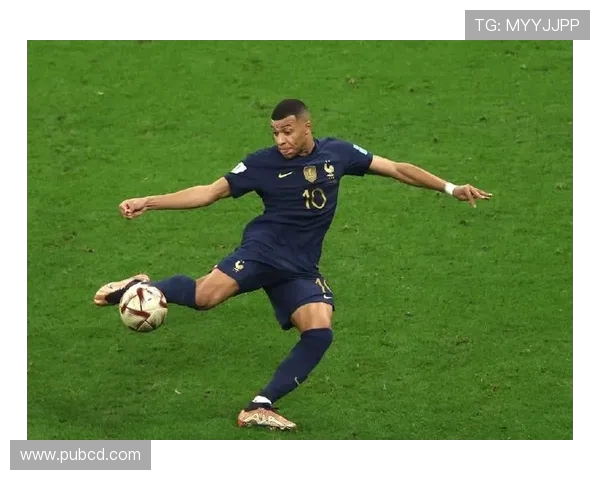 姆巴佩本赛季独占鳌头联赛进球20个欧冠进球10个成全欧唯一