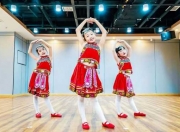 幼儿民族舞蹈简单易学 幼儿跳民族舞有哪些