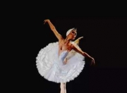  芭蕾舞中的旋转有哪些「芭蕾舞中的旋转有哪些动作」