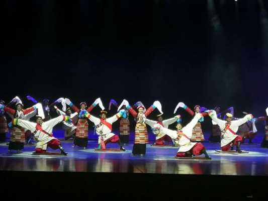 藏族舞蹈的剧目有哪些_藏族舞蹈表演