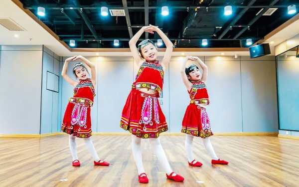 幼儿民族舞蹈简单易学 幼儿跳民族舞有哪些
