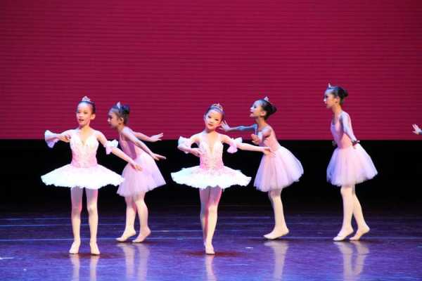 幼儿舞蹈形式有哪些,幼儿舞蹈形式有哪些类型 