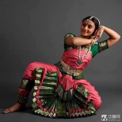 印度有哪些舞蹈_印度的舞蹈动作