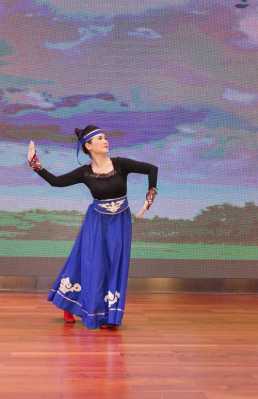  蒙古舞有哪些肩部动作「蒙古舞蹈肩部动作」