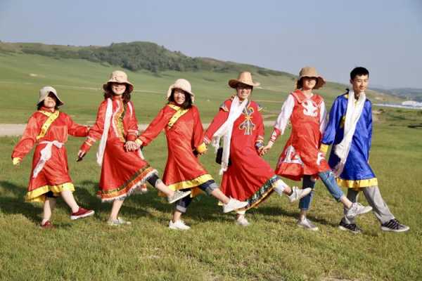  蒙古舞的跳跃动作有哪些「蒙古舞的跳跃动作有哪些名称」