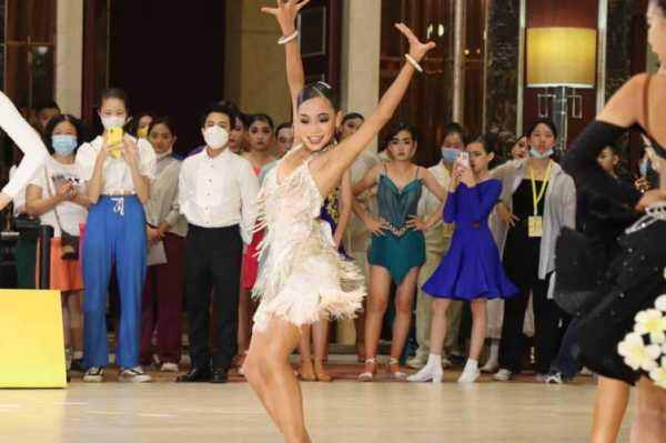 拉丁舞蹈有哪些种类-拉丁舞中有哪些舞蹈