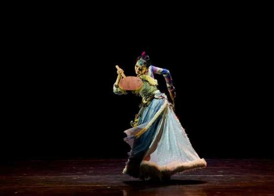 藏族女子独舞有哪些风格